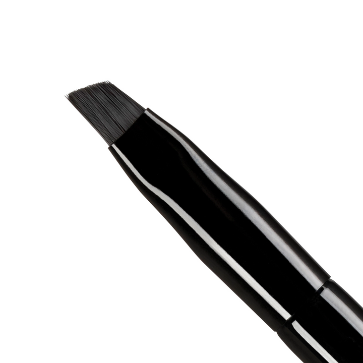 Tweezerman Brow Shaping Set upclose 3