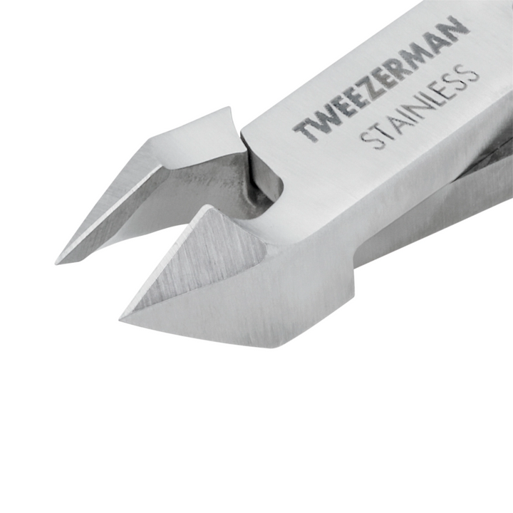 Tweezerman Rockhard Cuticle Nipper closeup