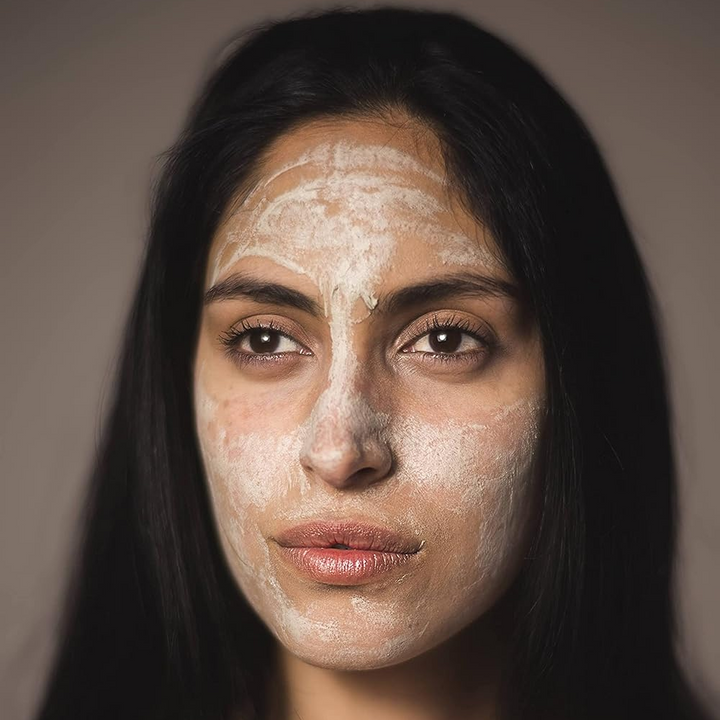 VOYA Get Glowing: Illuminating Clay Mask