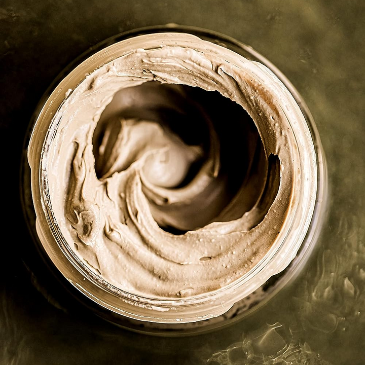 VOYA Get Glowing: Illuminating Clay Mask
