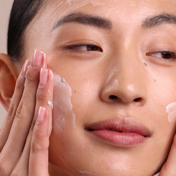 Eminence Organics Clear Skin Probiotic Masque model