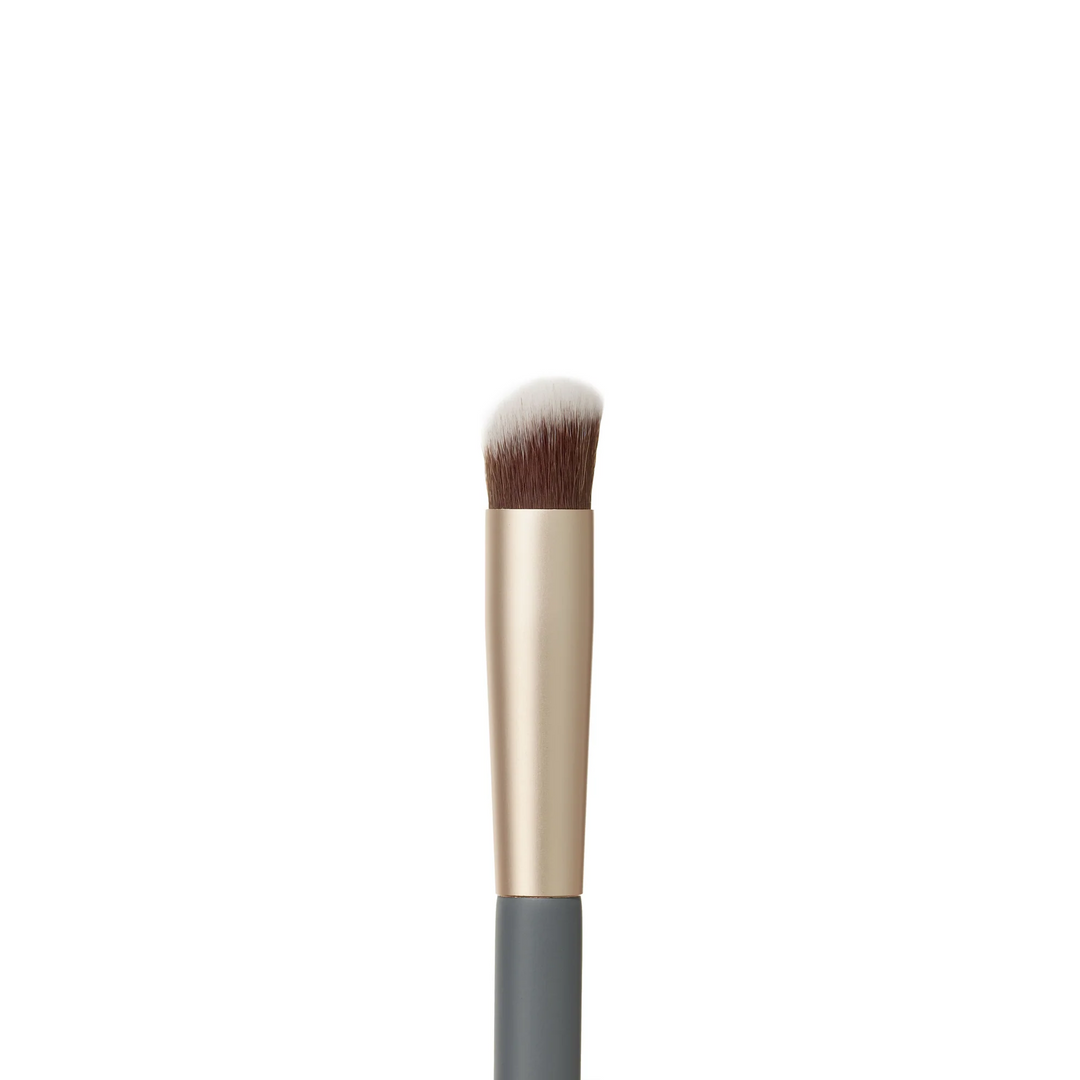 Jane Iredale Concealer Brush head a white background