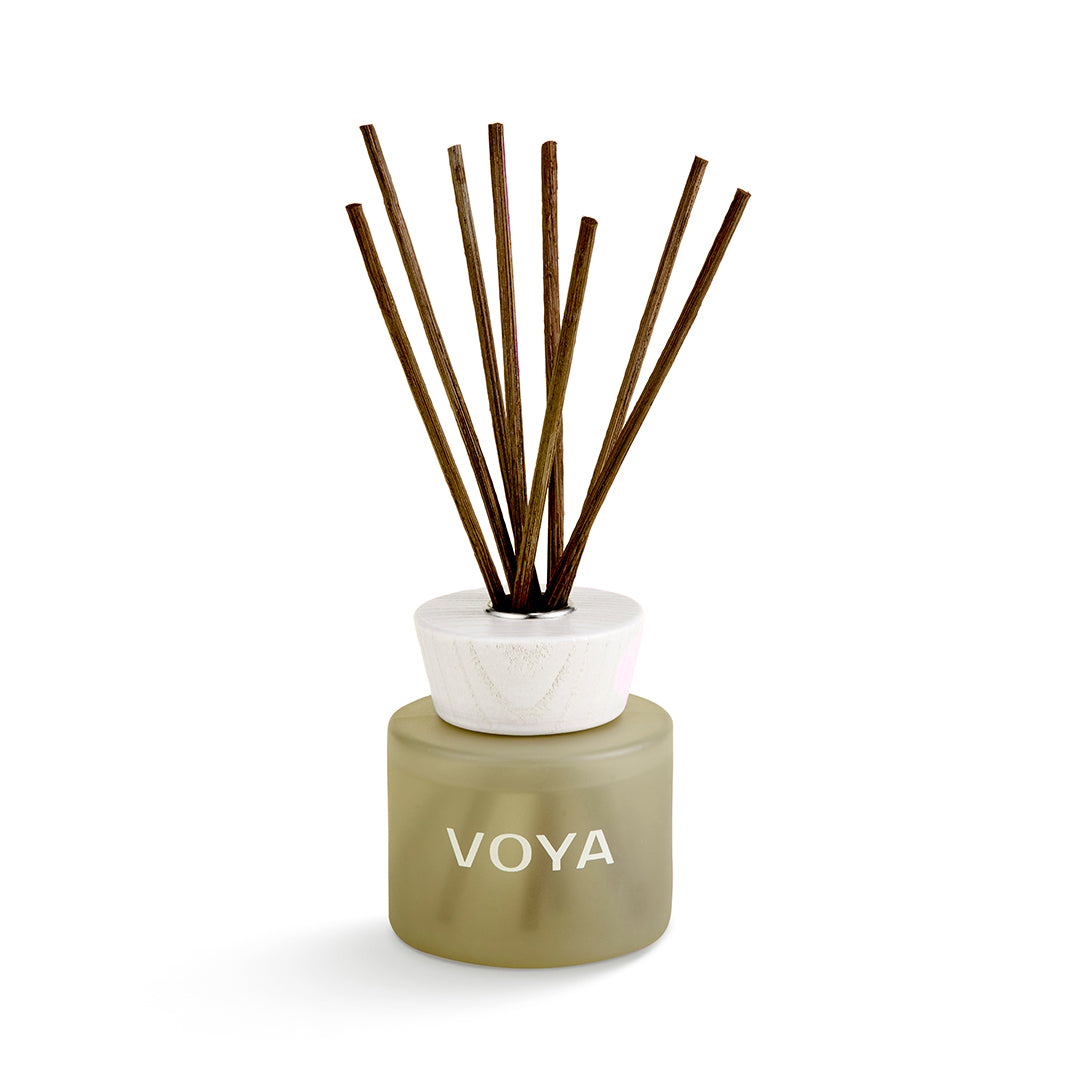 Voya Reed Diffuser VOYA Oh So Scented Reed Diffuser - Cedarwood and Bergamot – Natural ...