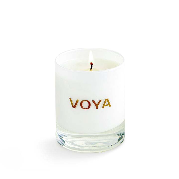 VOYA Luxury Candle - Cedarwood and Bergamot
